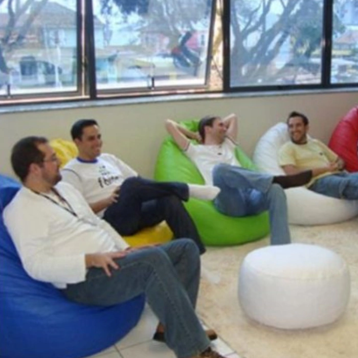 Puffs Coloridos Formato Pêra